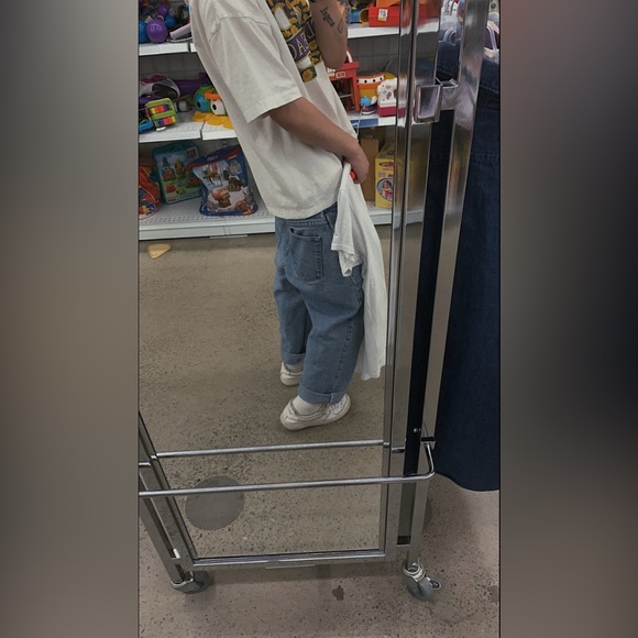 Meet your Posher, Ashlynn - Picture 6 of 9